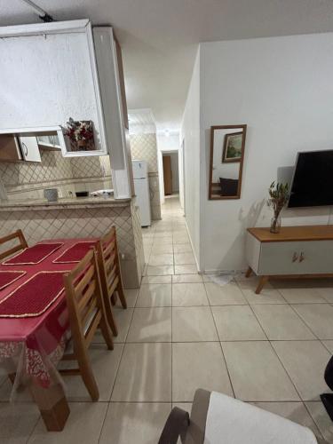 Η κουζίνα ή μικρή κουζίνα στο Apartamento temporada em Petrópolis