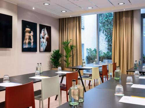 Restaurace v ubytování TRIBE Düsseldorf