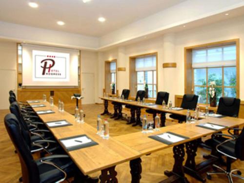 a large conference room with a long table and chairs at Hotel Siru Brussels in Brussels