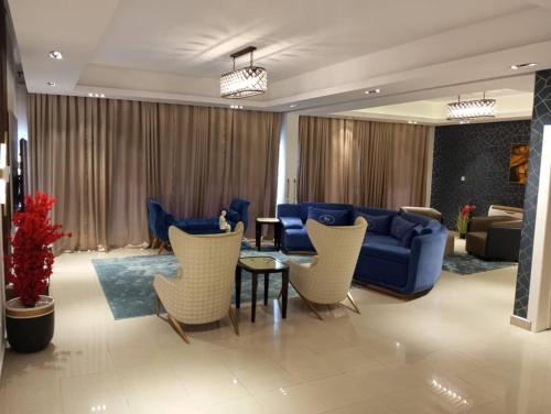 Posezení v ubytování Sujimoto Residences MacDonald