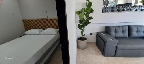 Hotel y Cabañas Parinzziにあるベッド