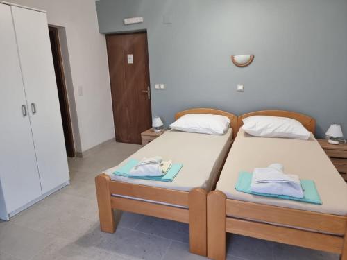 Apartments with parking space Orebic, Peljesac - 24881