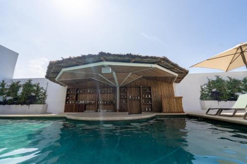 Πισίνα στο ή κοντά στο Hotel Amares Acapulco