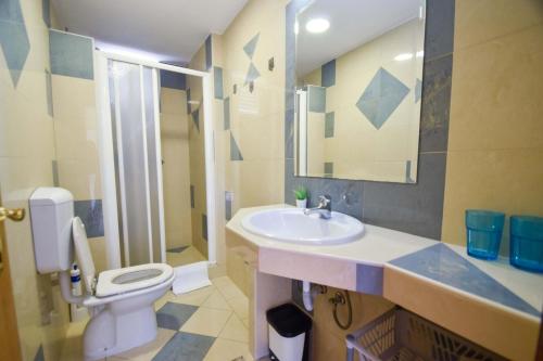 Apartments with parking space Banjol, Rab - 14134