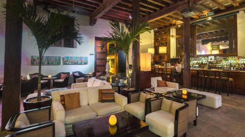 Гостиная зона в Sofitel Legend Santa Clara Cartagena
