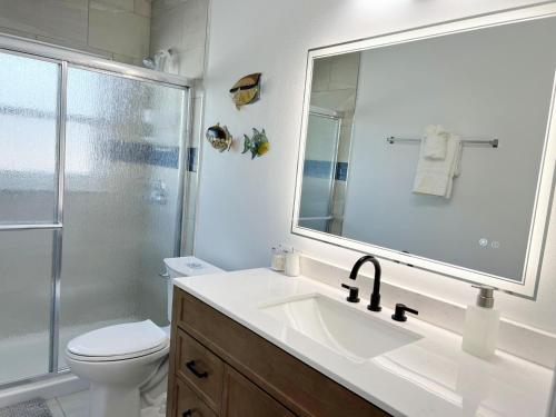 Ένα μπάνιο στο Relaxed Coastal Retreat - Pet & Boat Friendly