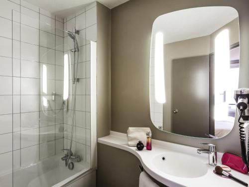 Bilik mandi di ibis Paris Gare De L'Est TGV