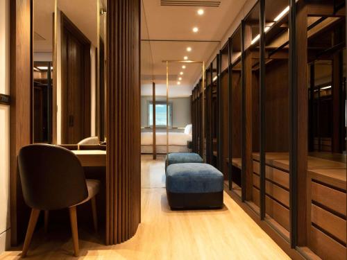 Гостиная зона в Sofitel Athens Airport