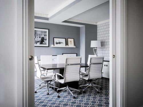 Фотография из галереи Sofitel Lafayette Square Washington DC в Вашингтоне