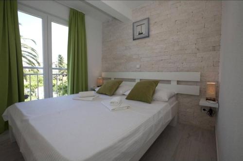 Seaside holiday house Mastrinka, Ciovo - 20289