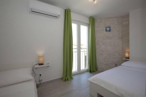 Seaside holiday house Mastrinka, Ciovo - 20289