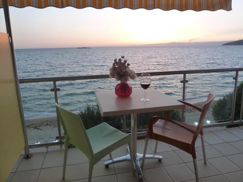 Φωτογραφία από το άλμπουμ του Hotel Europa στο Avsa Adasi