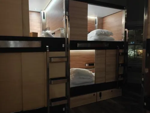 I Street Capsule Hostel in Arlington
