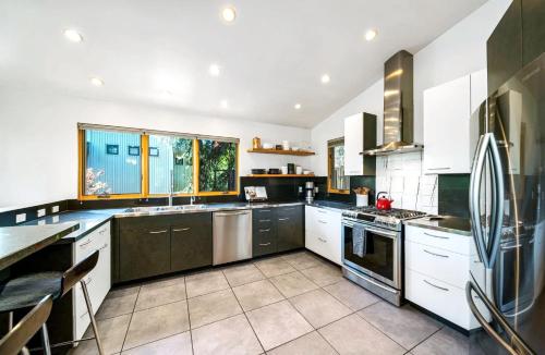 Køkken eller tekøkken på Walk to Animas River and Mountain Trail