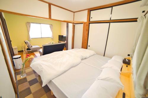 ZENNOOK Riverside Fuji Nature Stay