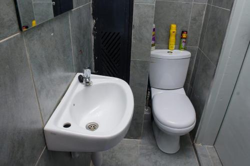 Koupelna v ubytování Edenville, Tsavo, Stanley