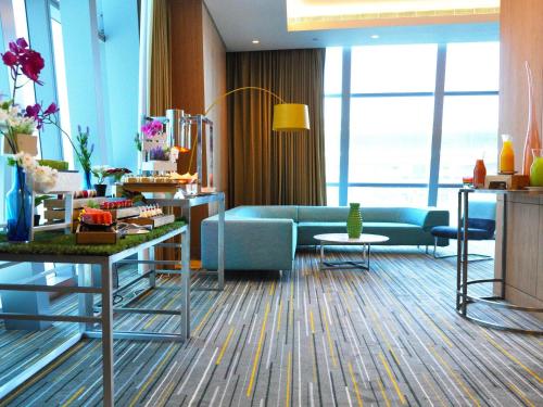 Гостиная зона в Sofitel Dubai Downtown