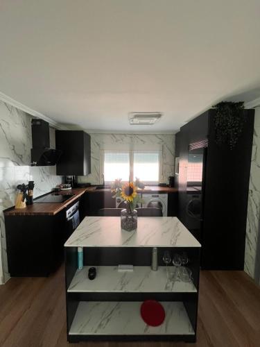 Golf and Beach - by Wehomes