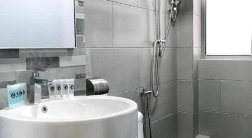 Ένα μπάνιο στο Kimal Hotel Taiping
