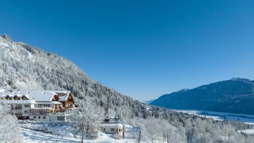 nawu apartments & Restaurant