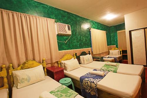 Khu vực ghế ngồi tại Gabby's Bed & Breakfast