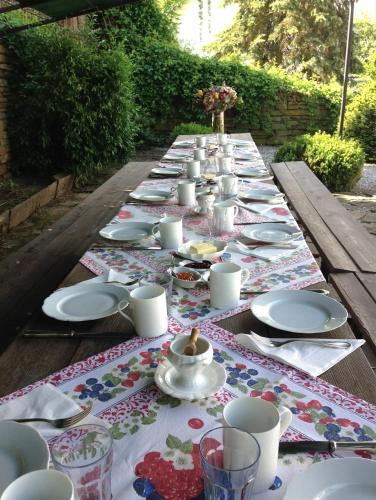 Κήπος έξω από το Péchy Castle