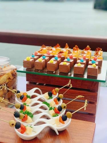 Φαγητό σε αυτό το διαμέρισμα ή κάπου εκεί κοντά