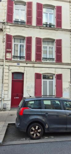 Le Parisien