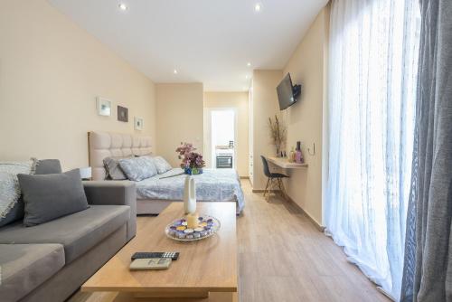 Cozy Loft Vouliagmeni - Private Terrace