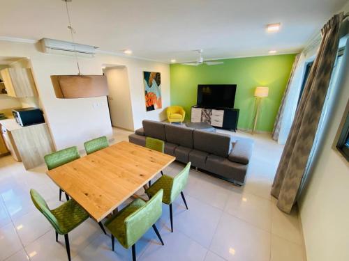 Apartment Ocean Legend Tamarin