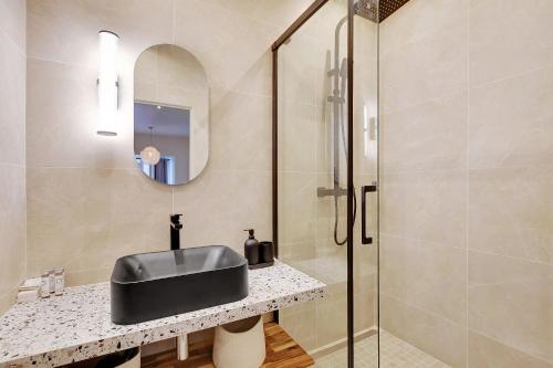 Serene apartment - 1BR 4P - Canal St-Martin