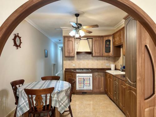 Gallery image of Qawra Vintage Stay - For Pratical Travellers in St Paul's Bay