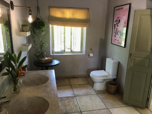 Koupelna v ubytování Lenora House, Unawatuna