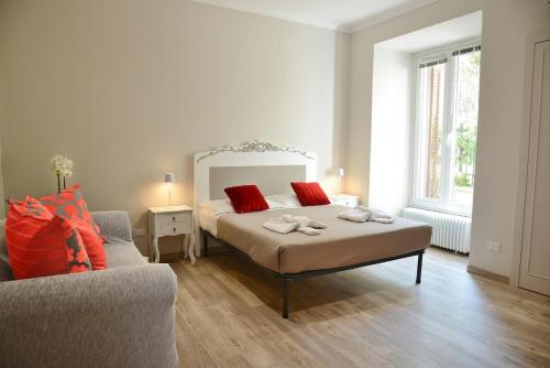 Torlonia Design Apartment Court