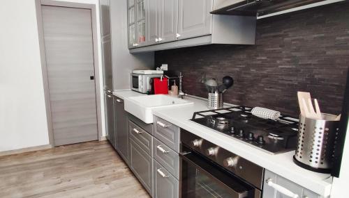 Torlonia Design Apartment Court