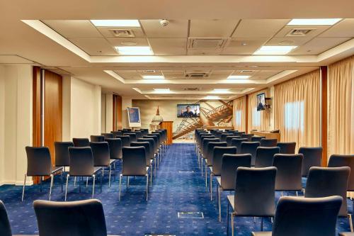 Holiday Inn Express London Stratford by IHG photo 36