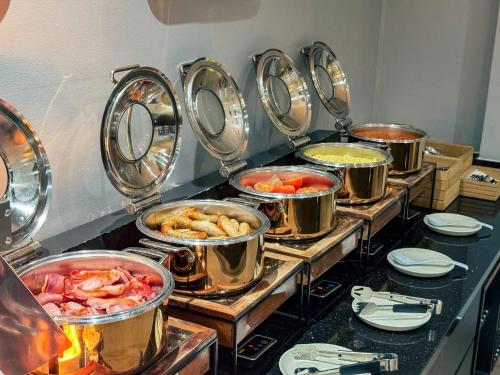 Jídlo v hotelu nebo okolí