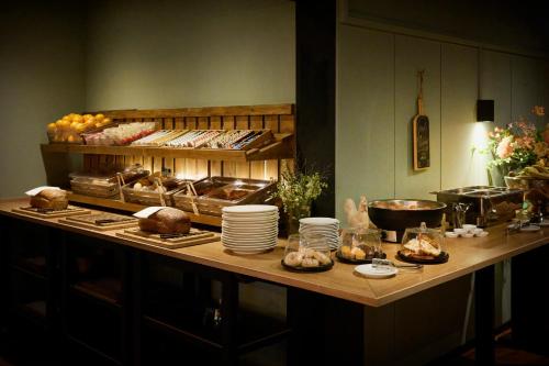 Jídlo v hotelu nebo okolí