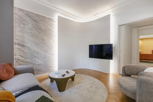 Elysia - Crafted 2-Bedroom Apt & Balcony in Athens