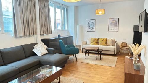 Grand Appartement Avec Patio à Paris 14ème