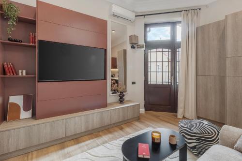 Μια τηλεόραση ή/και κέντρο ψυχαγωγίας στο Atelier Boulevard