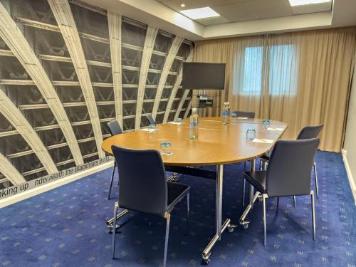 Holiday Inn Express London Stratford by IHG photo 53