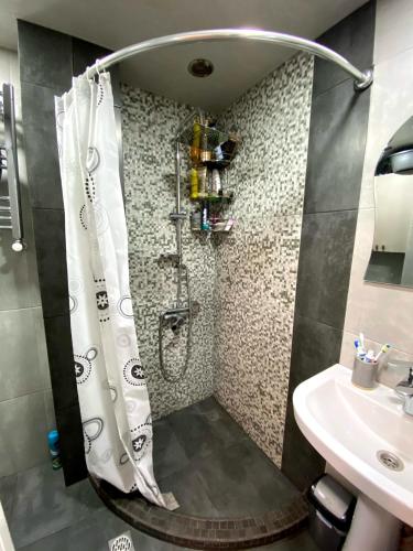 Bilik mandi di Sweet home