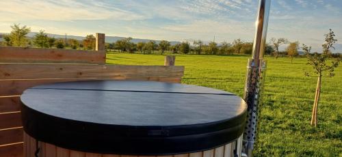 Φωτογραφία από το άλμπουμ του Cabane cosy & bain nordique vue Sion σε Hergugney