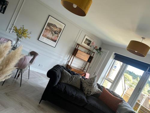 Gallery image of Plushville- village luxury in city escape in Dublin