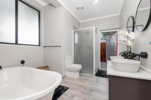 Ένα μπάνιο στο Honeysuckle