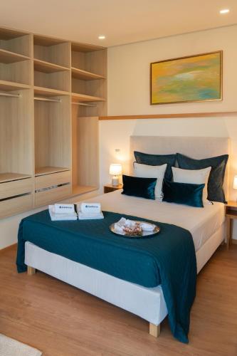 Artistic Studio with Terrace in Foz by HostWise