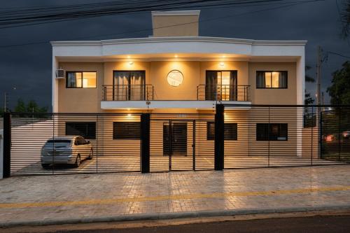 Apto central ideal para casais e famílias em Foz 3