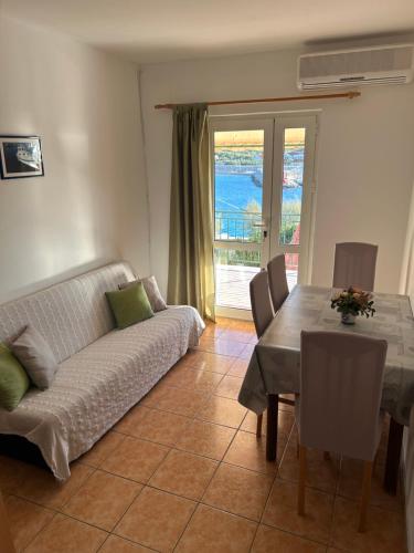 Galeriebild der Unterkunft Iris in Jezera