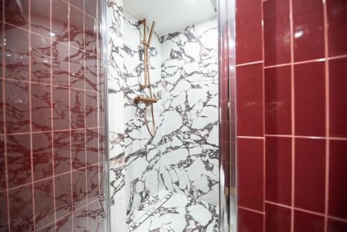 Chic Parisian Loft in Bastille Area